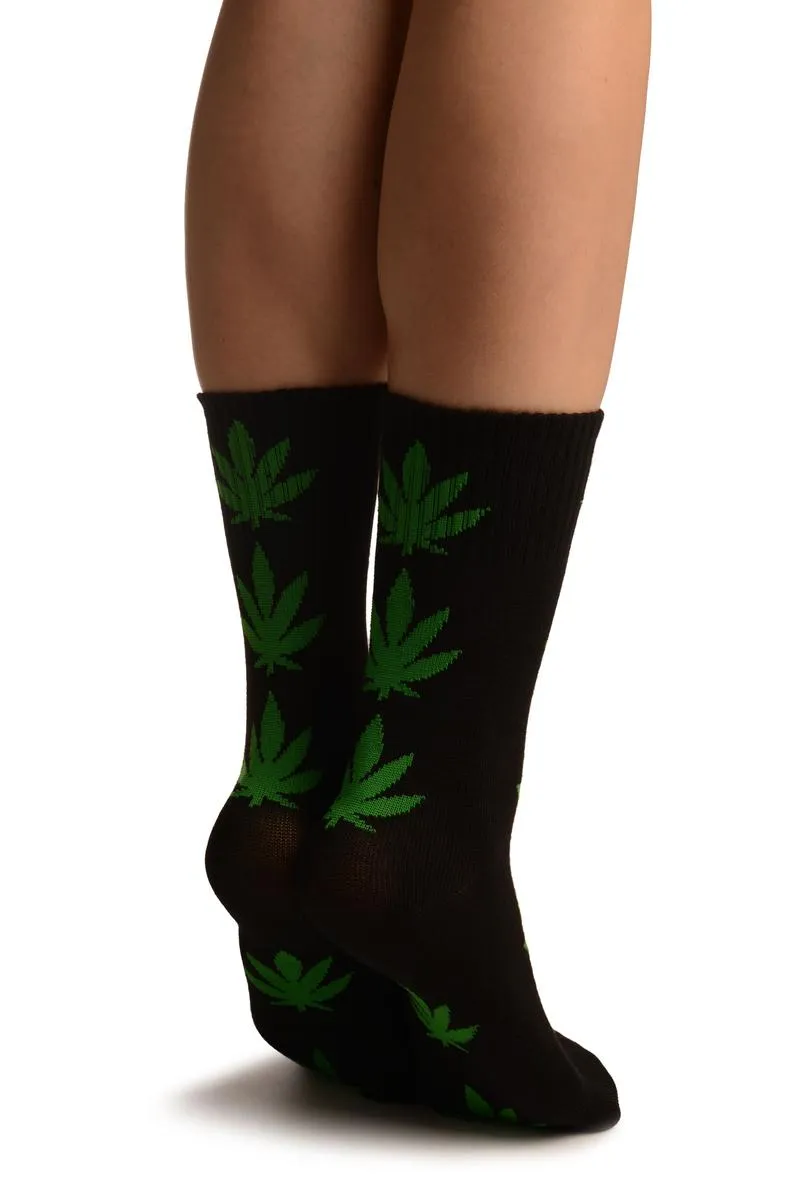 Black With Green Leaves Ankle High Socks