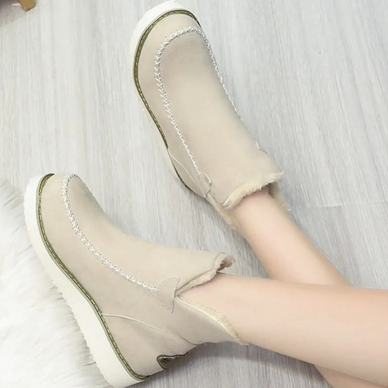 Dyavor Women's Plush Suede Orthopedic Ankle Boots