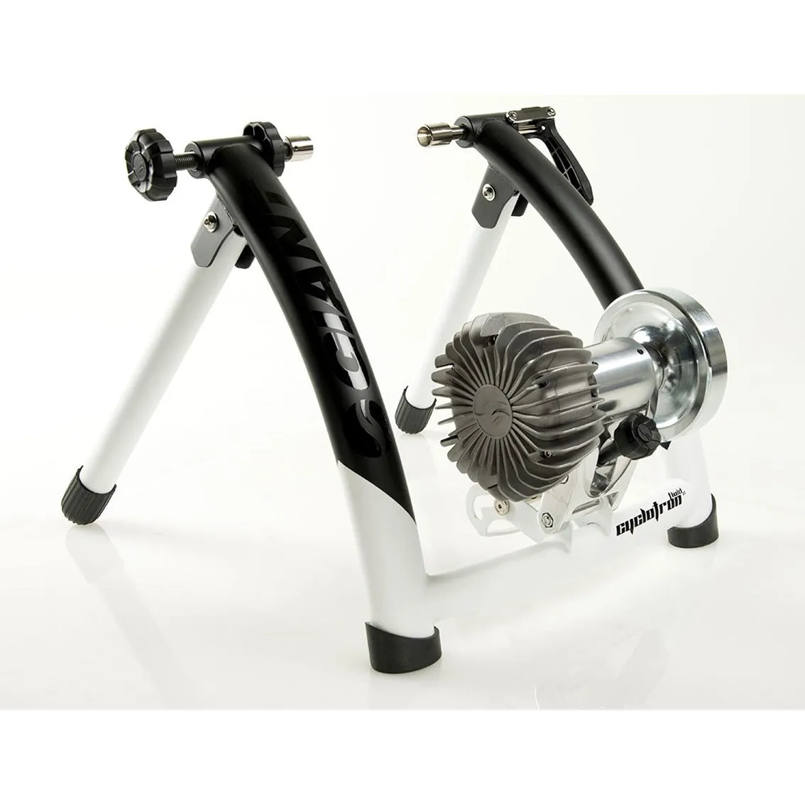 Giant Cyclotron Fluid ST Trainer Matt Black