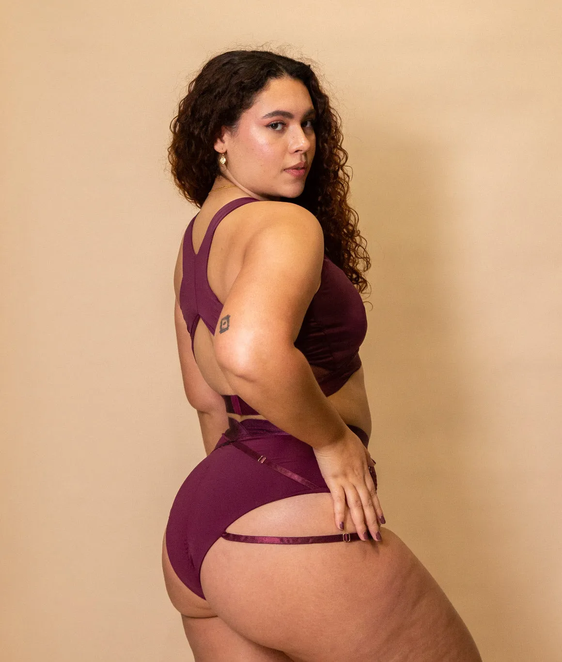 Perla Bra - Matte Wine